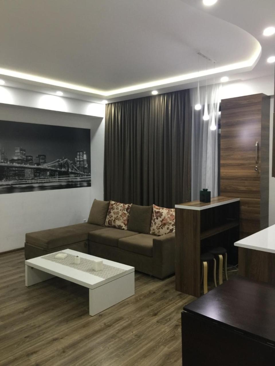 Family Apartment Tbilisi Bagian luar foto